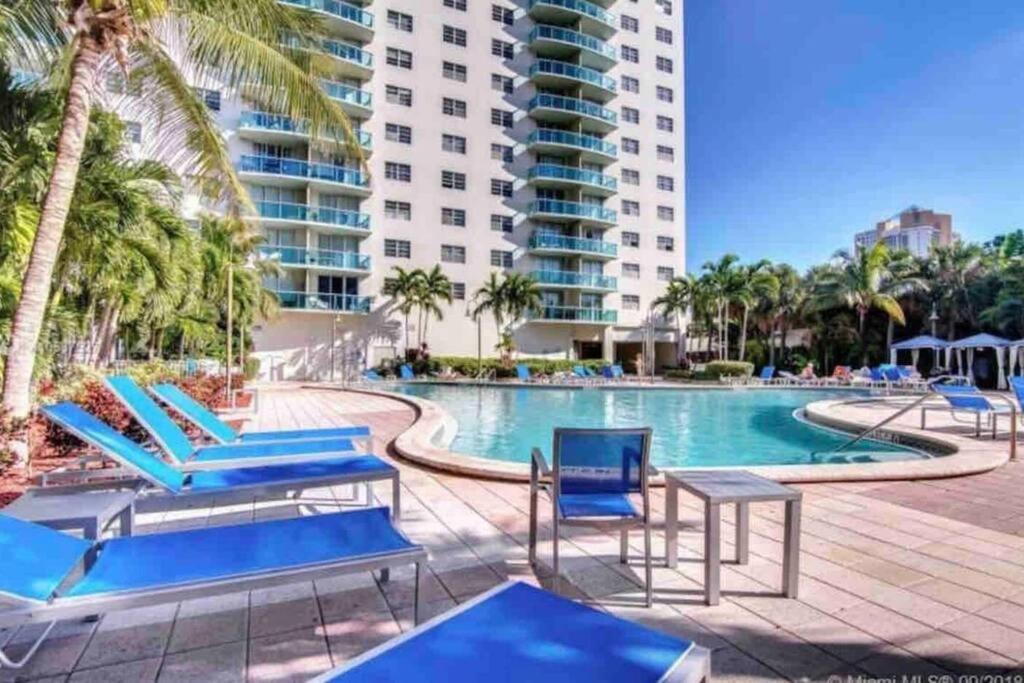 Ocean Reserve Sunny Isles 11Th Str-02330 Lejlighed Miami Beach Eksteriør billede