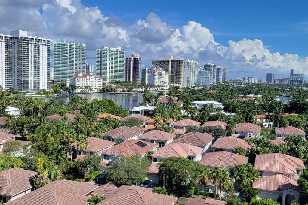Ocean Reserve Sunny Isles 11Th Str-02330 Lejlighed Miami Beach Eksteriør billede