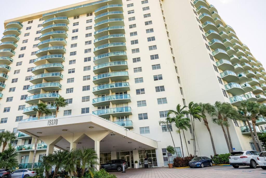 Ocean Reserve Sunny Isles 11Th Str-02330 Lejlighed Miami Beach Eksteriør billede